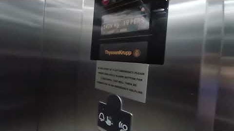 (back in service) Lift 4 ThyssenKrupp in Cascades Shopping Centre 