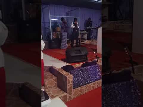 Sunday Service October 29/2017 Moise Mbiya Song