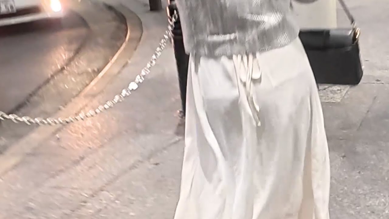 ホワイト桃○○桃びらびら