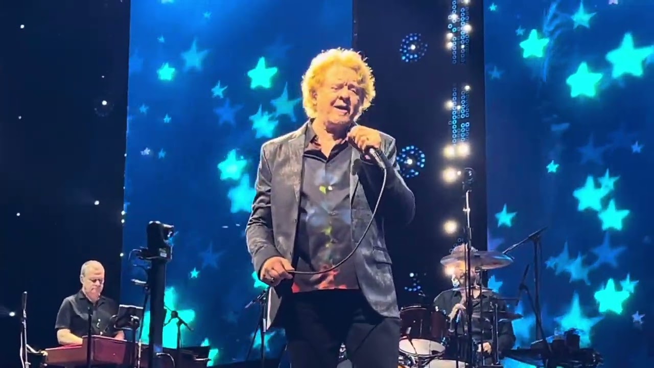 Stars. Simply Red. Dublin, Ireland. September 24, 2025. 