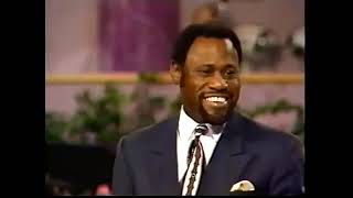 The Wealthy Place Cemetery - Dr. Myles Munroe