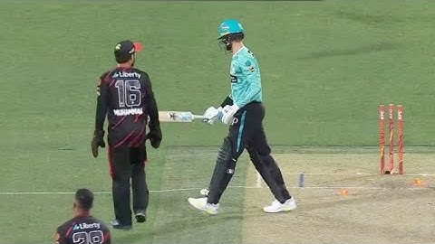 Shaheen Afridi tease by Mohammad Rizwan after getting out on duck in first match at Big Bash League