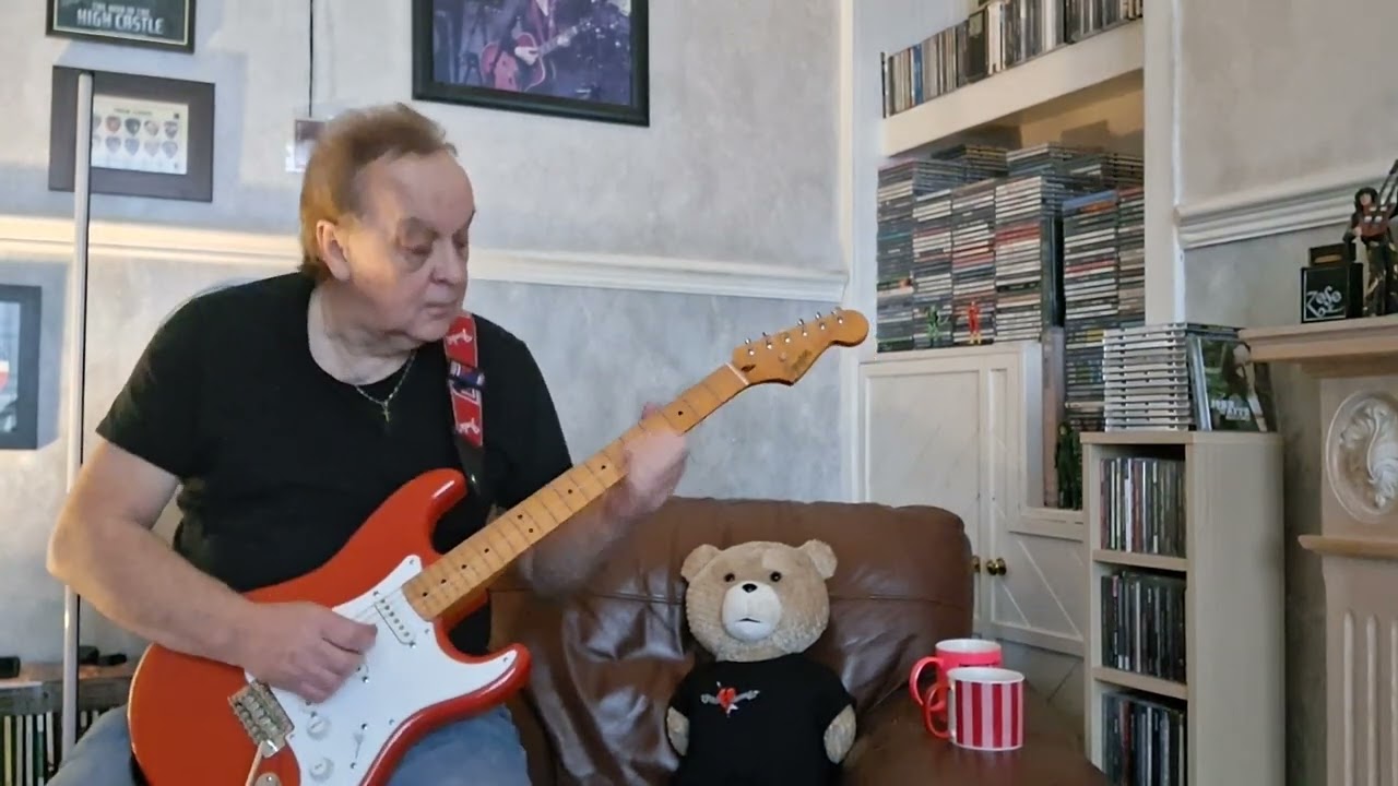 Colin Hay ; Men At Work ; Overkill Guitar Solo .  