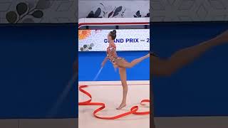 Diana Chugunikhina - Russia rhythmic gymnastic - ginástica гимнастический gimnastică व्यायाम 体操