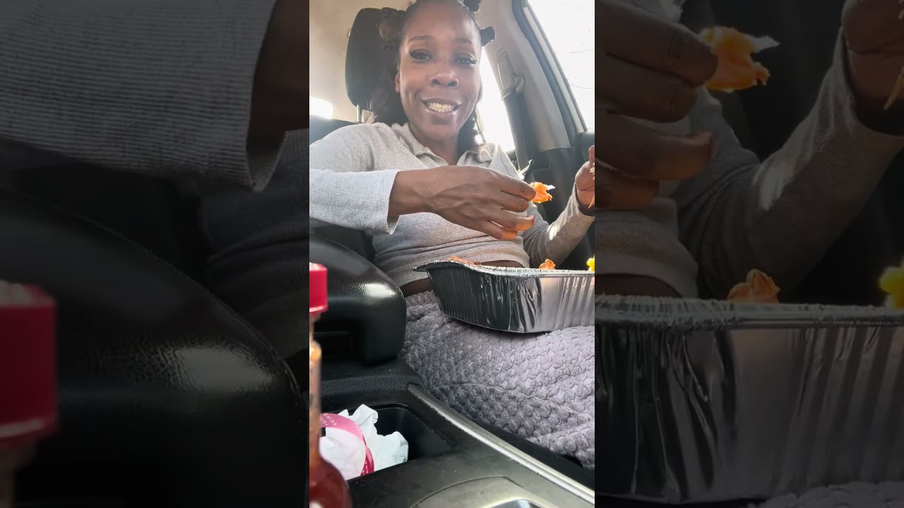 Just eating my seafood 🦞 🤣