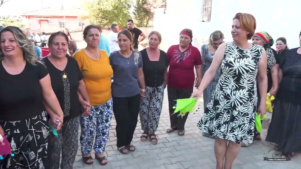 MEHMET BAKIRAY MELİS İLE MEMETİN KINA GECESİ FULLL KÖSELER KÖYÜ