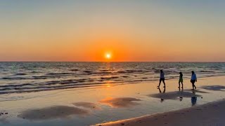 Robb’s Thursday Evening Sunset Beach Walk at Delnor-Wiggins in North Naples, FL (04/25/24)