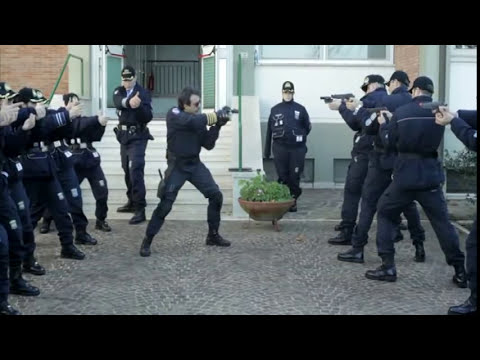 Video: Come Superare L'esame Di Guardia Giurata