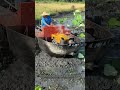 آلة غريبة تشق طريقها وسط الطين! ماذا تفعل؟ 😱🌿