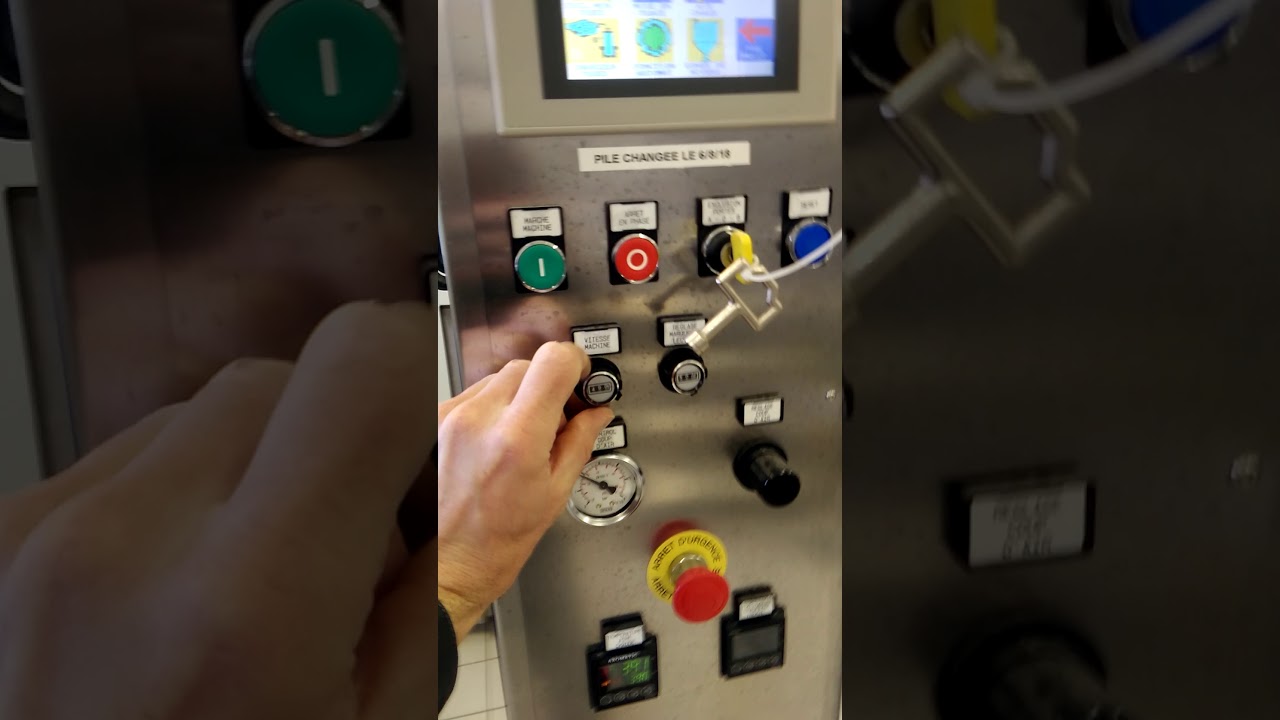 Axomatic Optima 800 Tube filler (1) - YouTube