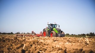 Fendt 1050 Vario VS Claas Xerion 5000 (eng. subtitles)