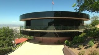 Home rotates 360 in 33 minutes