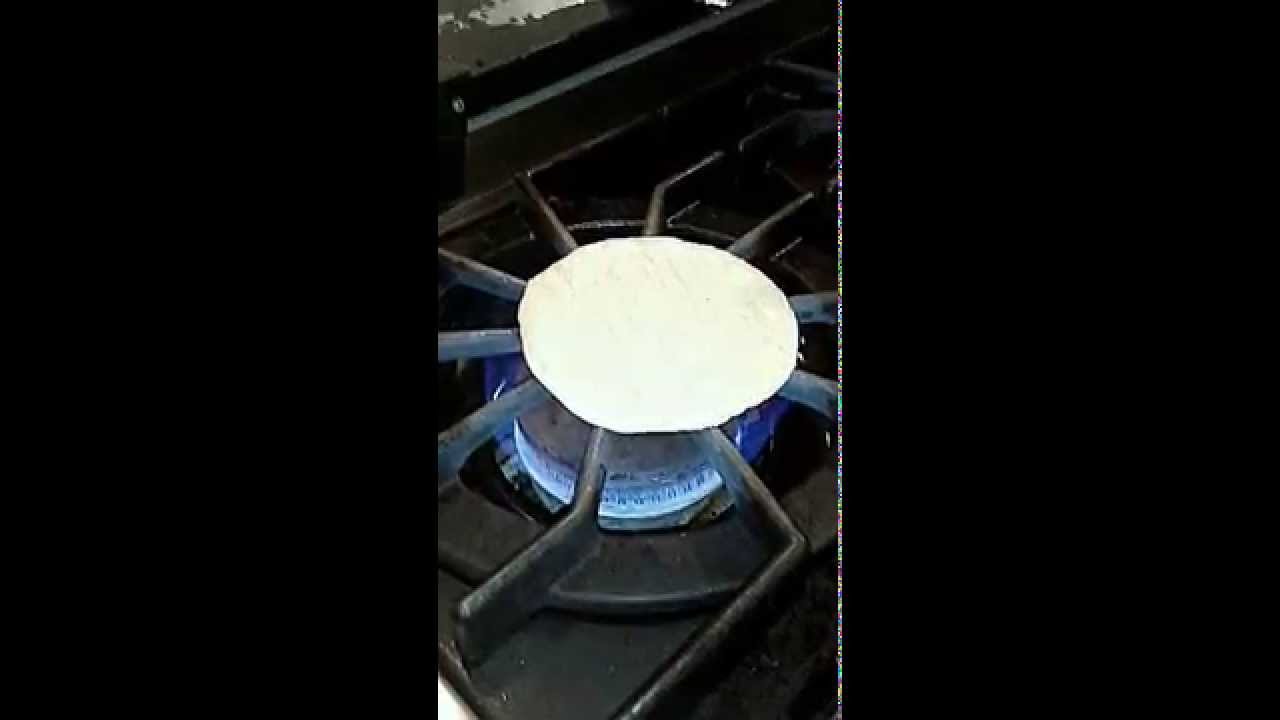 How to Warm Tortillas on the Stove, Burner, or Grill — The Mom 100