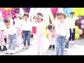 بعيدك يا ماما بدي ارسم وردة عخدي