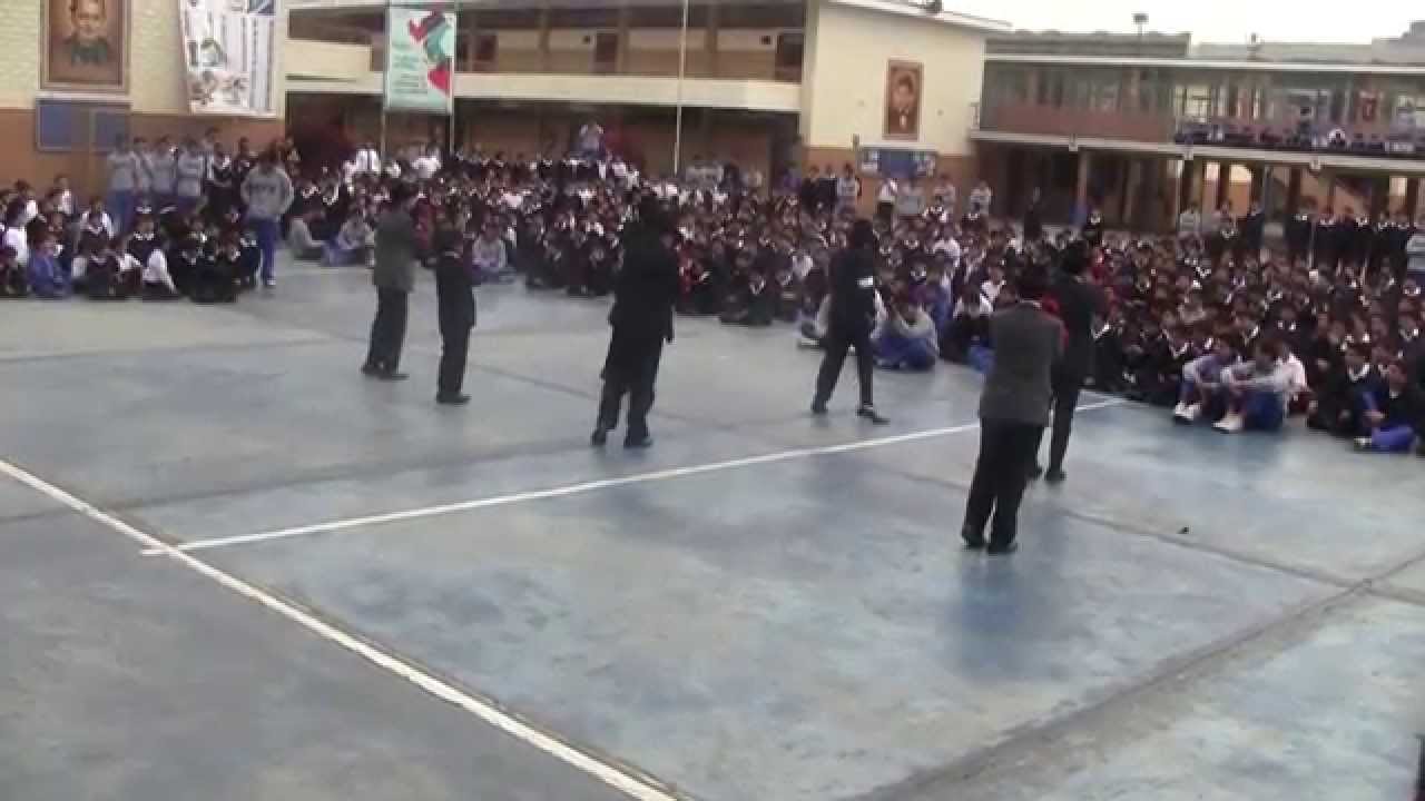 Dangerous - Michael Jackson: Día del Maestro Salesiano