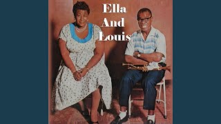 Download Lagu April In Paris MP3