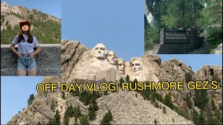 Wat Rushmore, Kaos, Entri̇ka