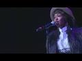 Lauryn Hill performs "Spanish Harlem/A Rose is Still A Rose" honoring Aretha Franklin.