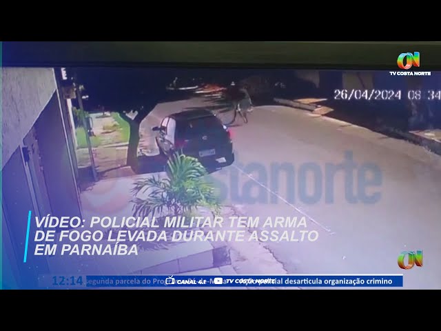 Vídeo: Policial Militar tem arma de fogo levada durante assalto em Parnaíba