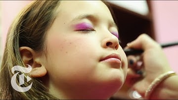 A Glamorous Spa Day for Little Girls | The New York Times