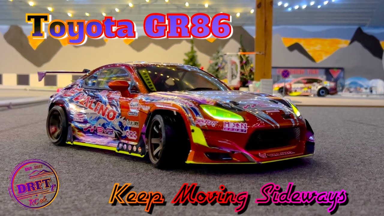Toyota GR86 at low light on Drift Track - ReveD MC-1 - YouTube