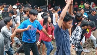 Full Kesurupan Cakilan Masal Ebeg Kendali Muda Kencana Pelumutan