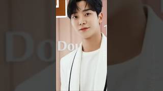 Stunning man at EsteeLauder Pop-Up Event. 220811 Throwback #ROWOON #로운 #김석우 #ロウン Stunning man at EsteeLauder Pop-Up Event. 220811 Throwback #ROWOON #로운 #김석우 #ロウン