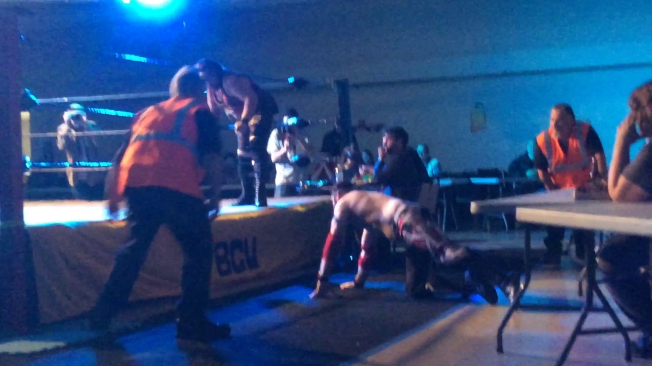 The Kenny K vs. Gregor Petrov // Blue Collar Wrestling // Portland, Oregon // October 30, 2016