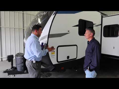 Sealing Your RV - MAINTENANCE MONDAY with Cruiser RV