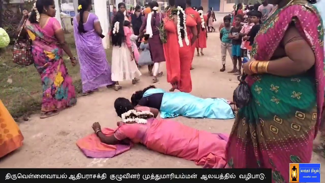 Thiruvellaivayal adhiparasakthi team