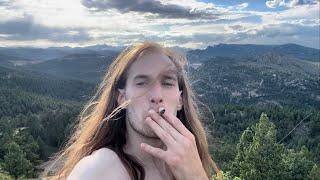SMOKING A JOINT ON TOP OF A MOUNTAIN SESH