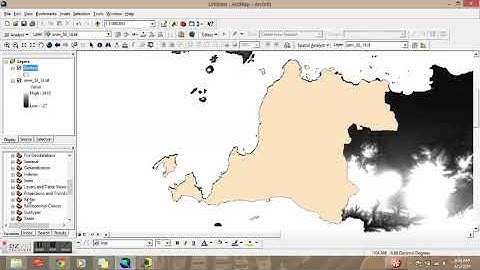 How to clip DEM in ArcGIS