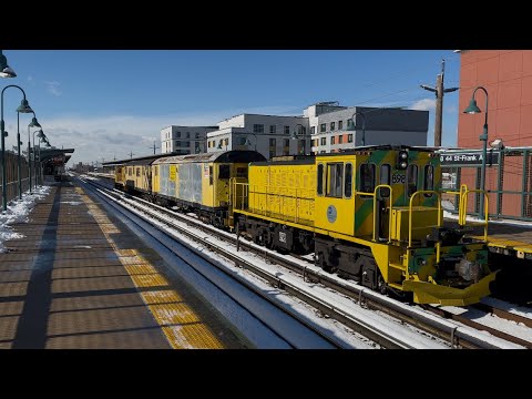 R21 Deicer Train Arriving And Leaving Beach 44 St Frank Av During The 