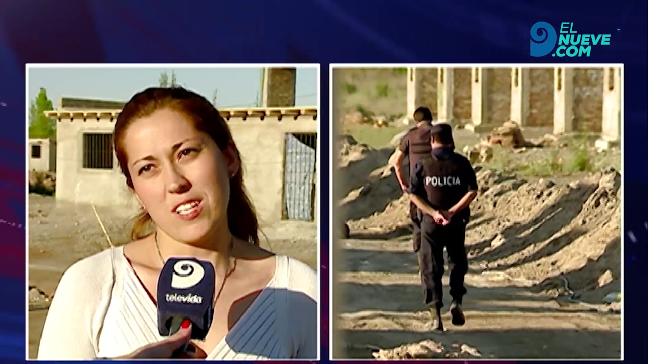 Vecinos del barrio Tupac Amaru de Lavalle reclaman sus viviendas - YouTube