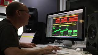 Andy & David Whitmore Bass record & edit on Logic Pro X