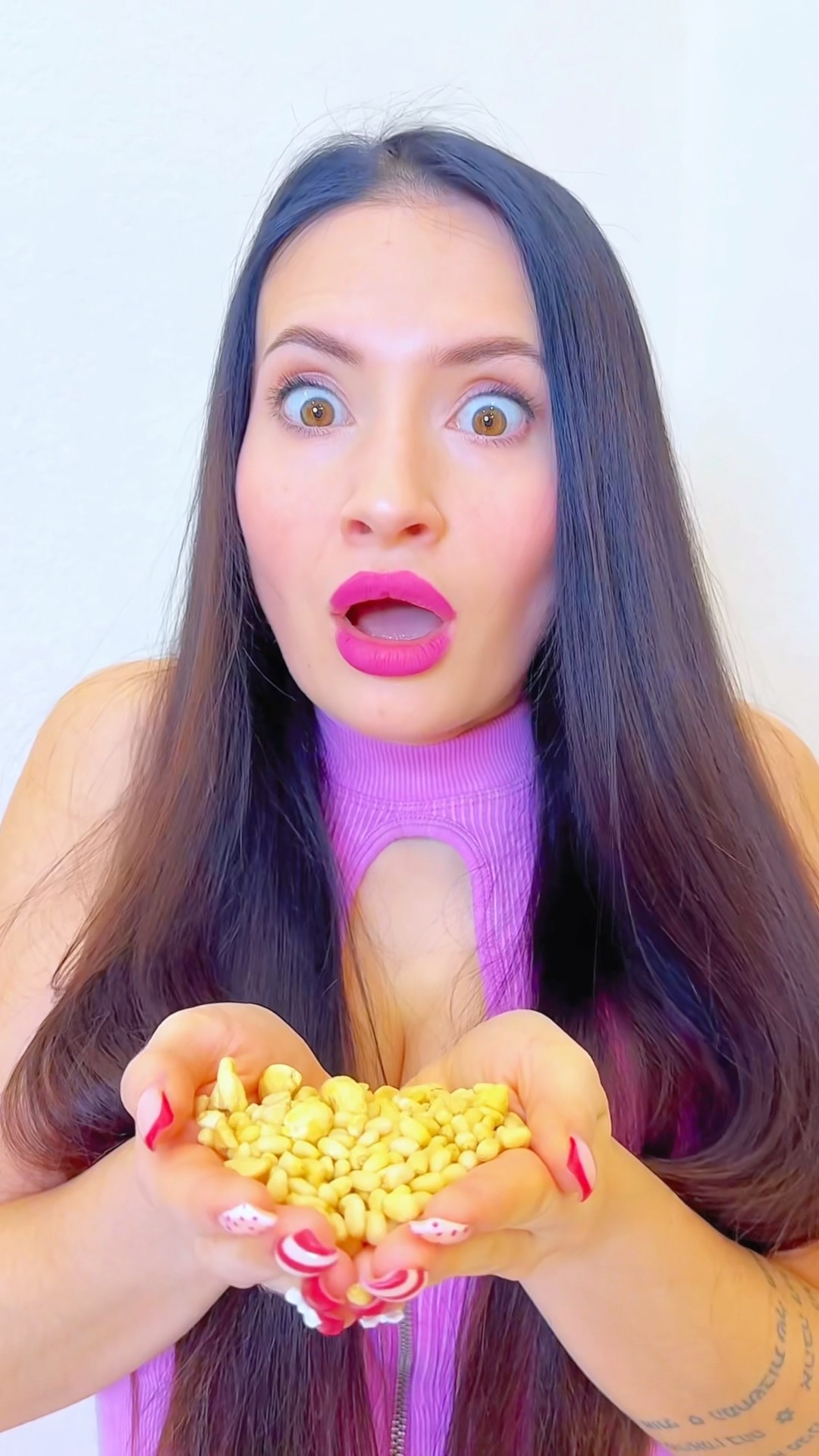 How Hamster Fit So Much Peanuts Inside Their Cheeks #katebrush #shorts #tiktok #funny