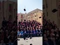 ضربة بالقبعةخطية الدكتور سوئ نفسة يمسح براسة