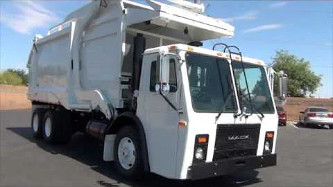Alliance Trucks - 2005 Mack LE Resi Front Loader