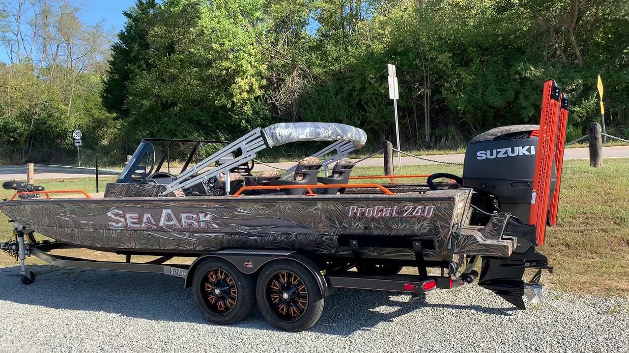 SeaArk ProCat 240 Amped - YouTube