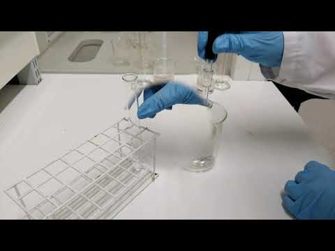 Video: Miten asetyylikloridi valmistetaan etikkahappoa?