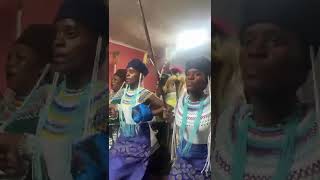 Amawele Omaduna  Amagqirha amagqirha amaweleomaduna intlombe