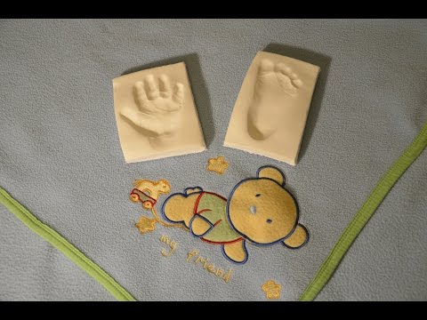 Video: Come Fare Le Impronte Dei Piedi Di Un Bambino