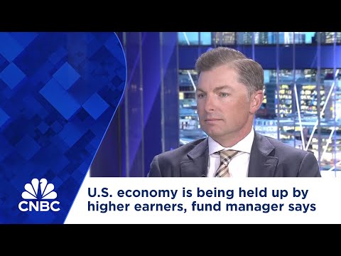 U.S. economy is being held up by higher earners, fund manager says Episode cover
