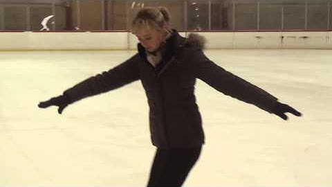 USFSA Basic Skills: 3C - Moving two-foot turn