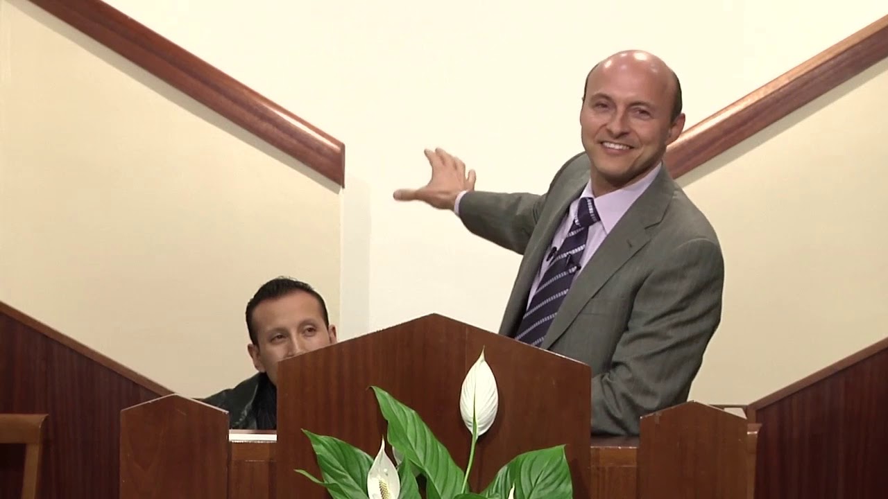 02 Dos reyes, dos tronos - Una antorcha en la oscuridad - Juan Surroca