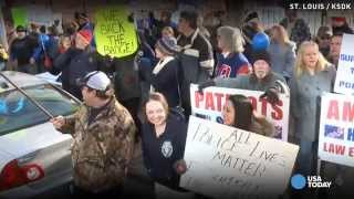 St. Louis police buoyed by sea of support