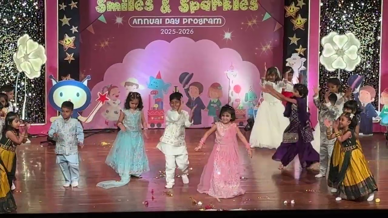 Chinmayi LKG dance performance 