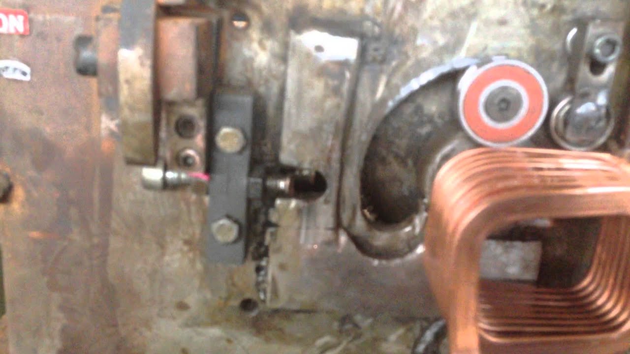 Bending a copper coil using a machine iran YouTube