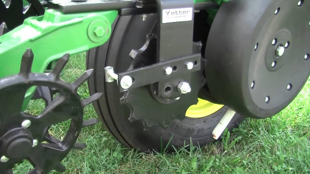 Yetter 2968 Row-Unit Mount In-Between Fertilizer Opener at the Farm ...