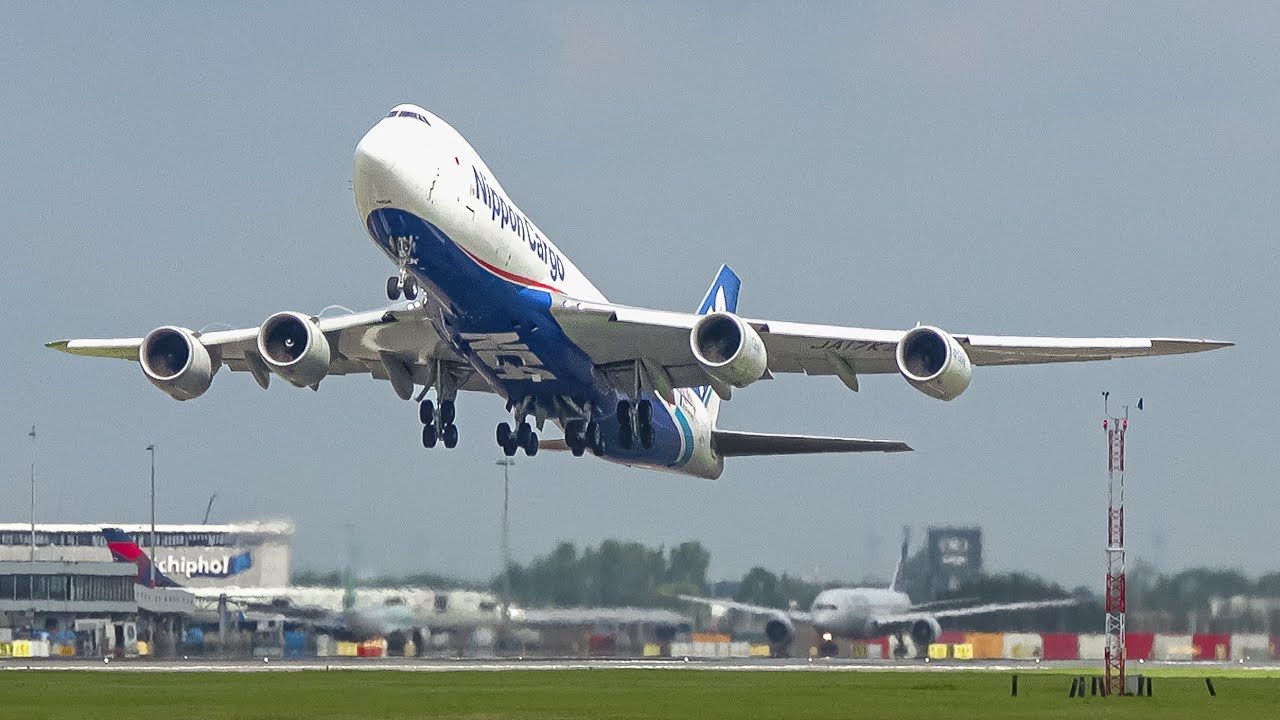 (4K) Schiphol Amsterdam Plane Spotting - The Beautiful NCA 747-8F Landing & Take-off